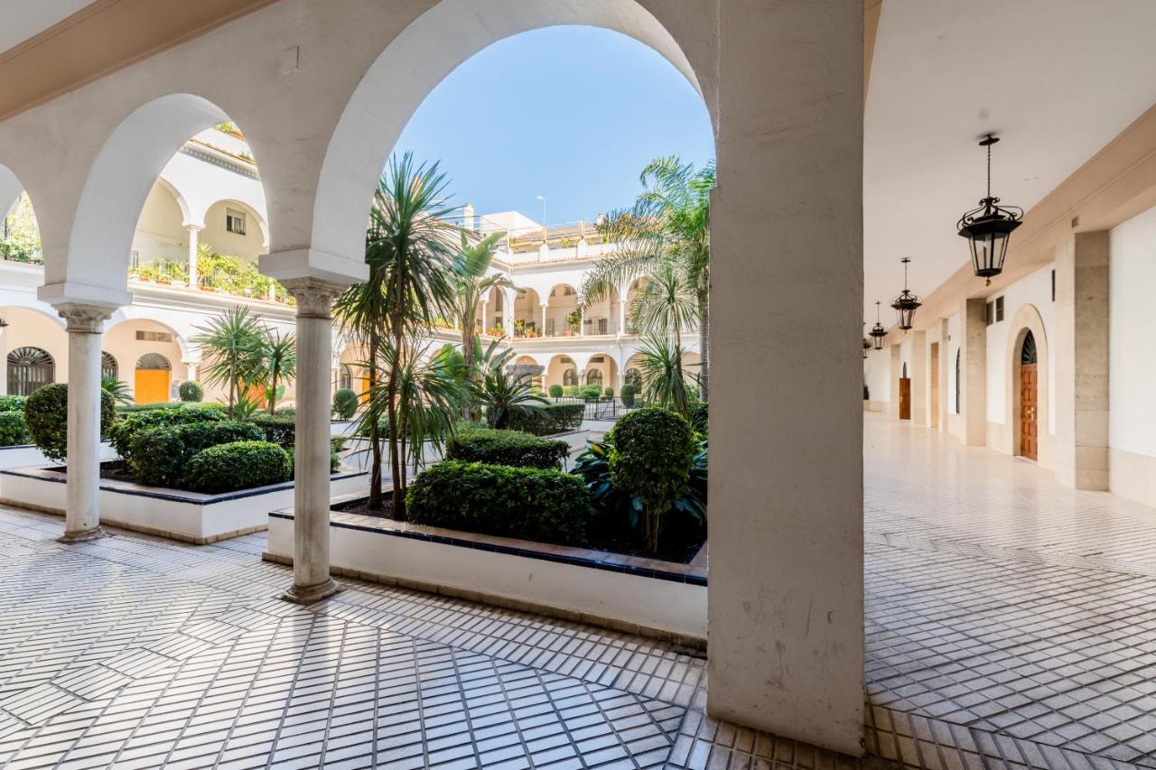 Veoapartment Ponce Leon Sevilla Bagian luar foto